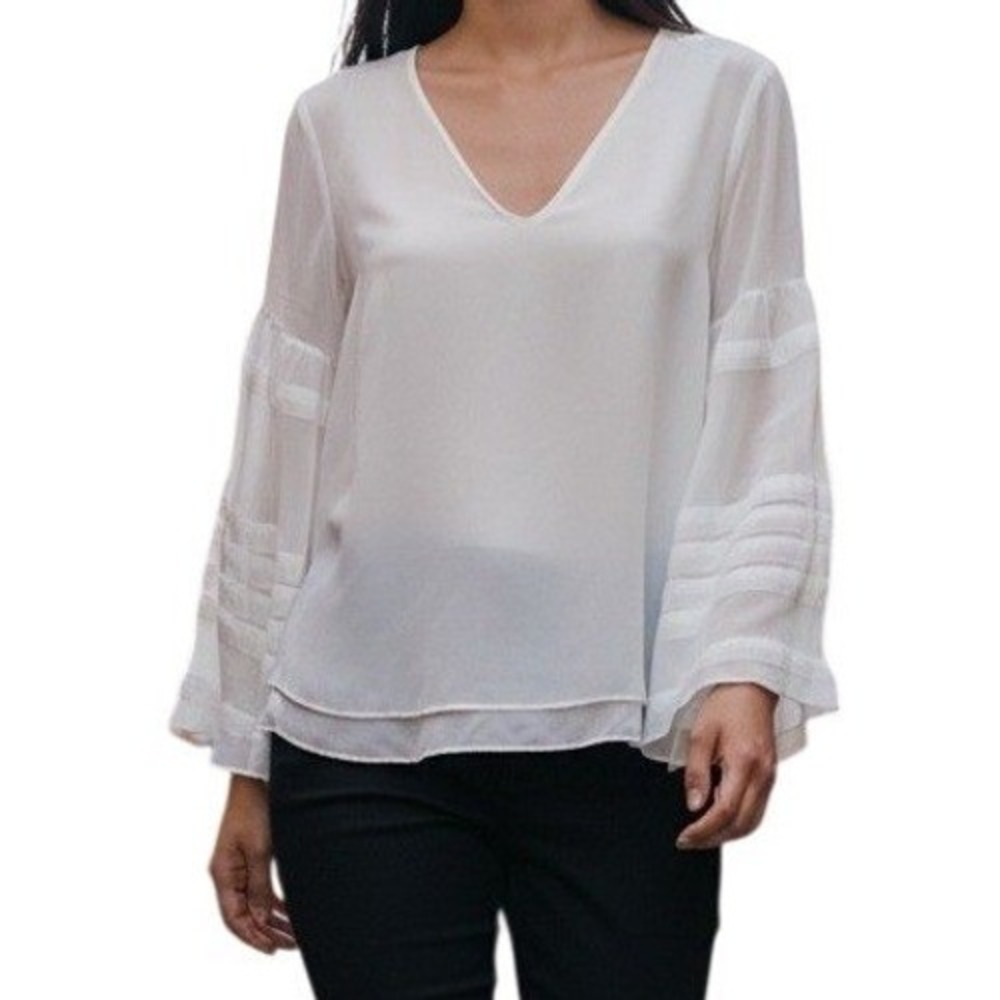 🆕 WHITE HOUSE BLACK MARKET White Chiffon Bell Sleeve V-Neck Blouse EUC Size 6